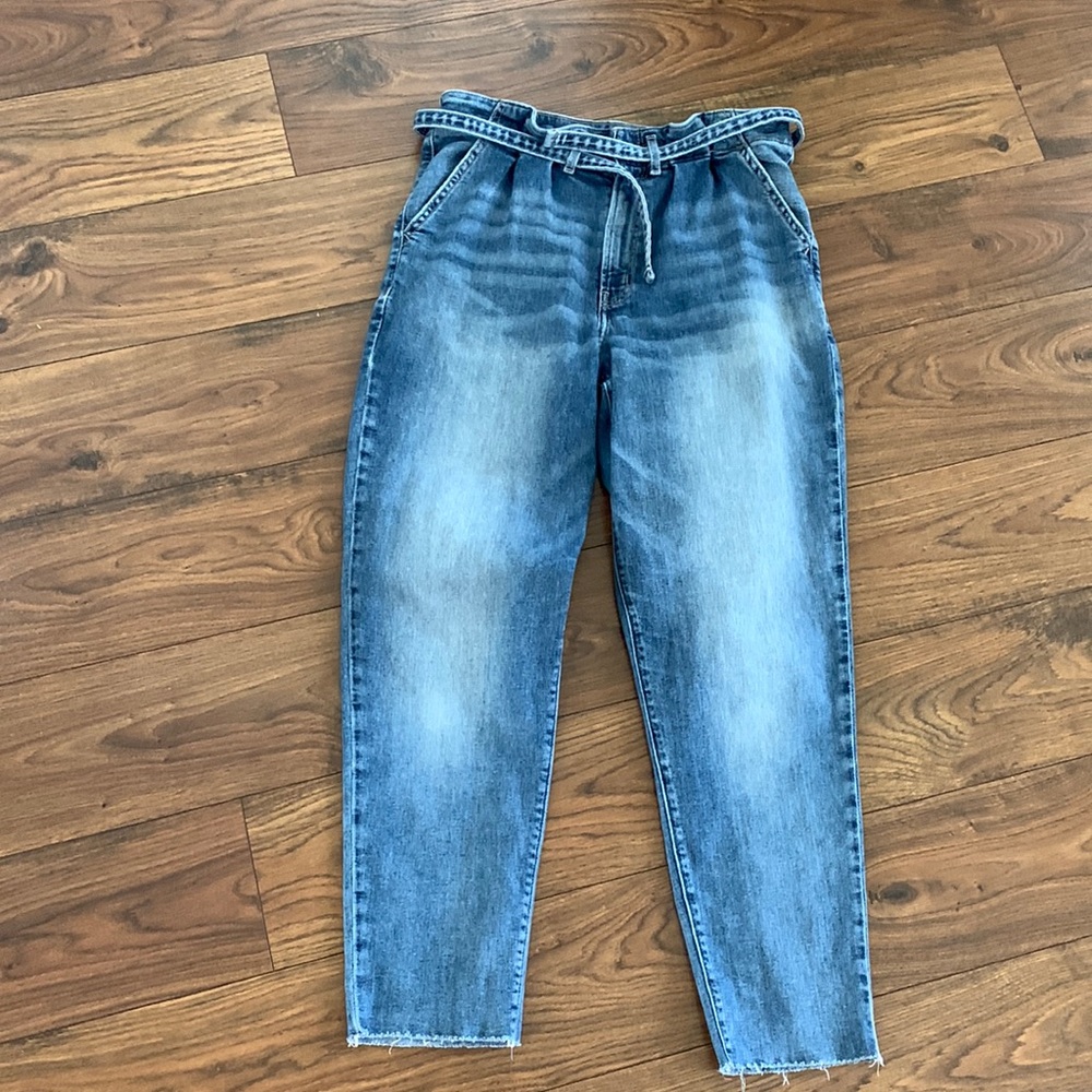 Hollister Mom Jeans